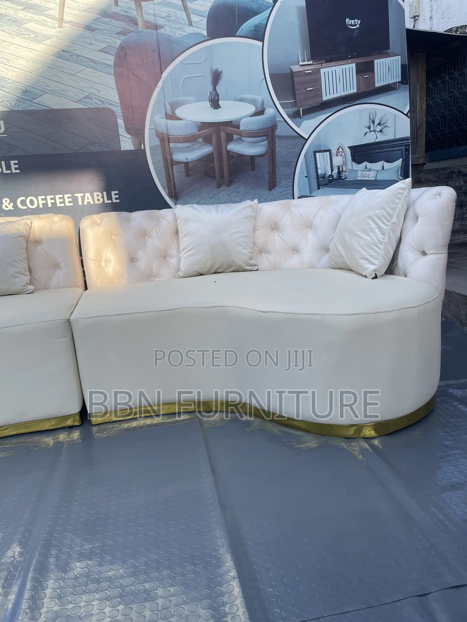 Unakosaje Sofa Kali Kama Hii Bei Ya Offer