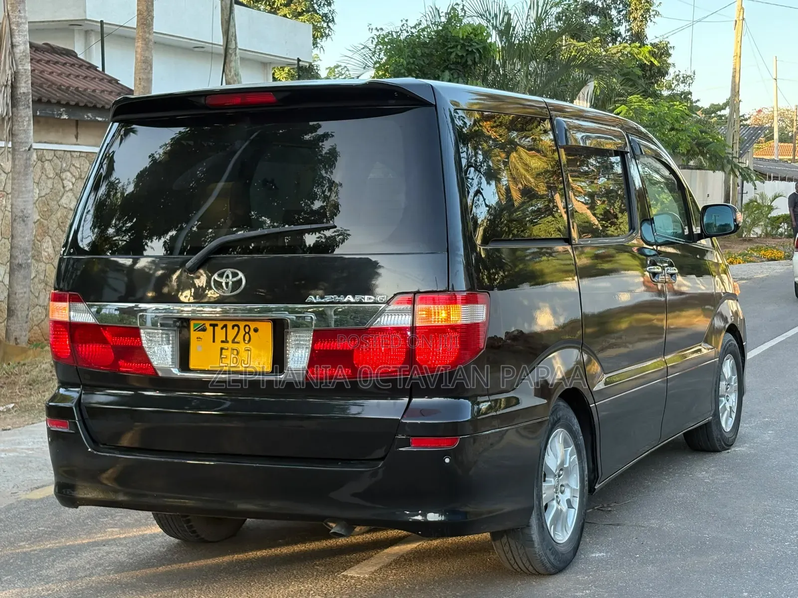 Toyota Alphard 2007 Black