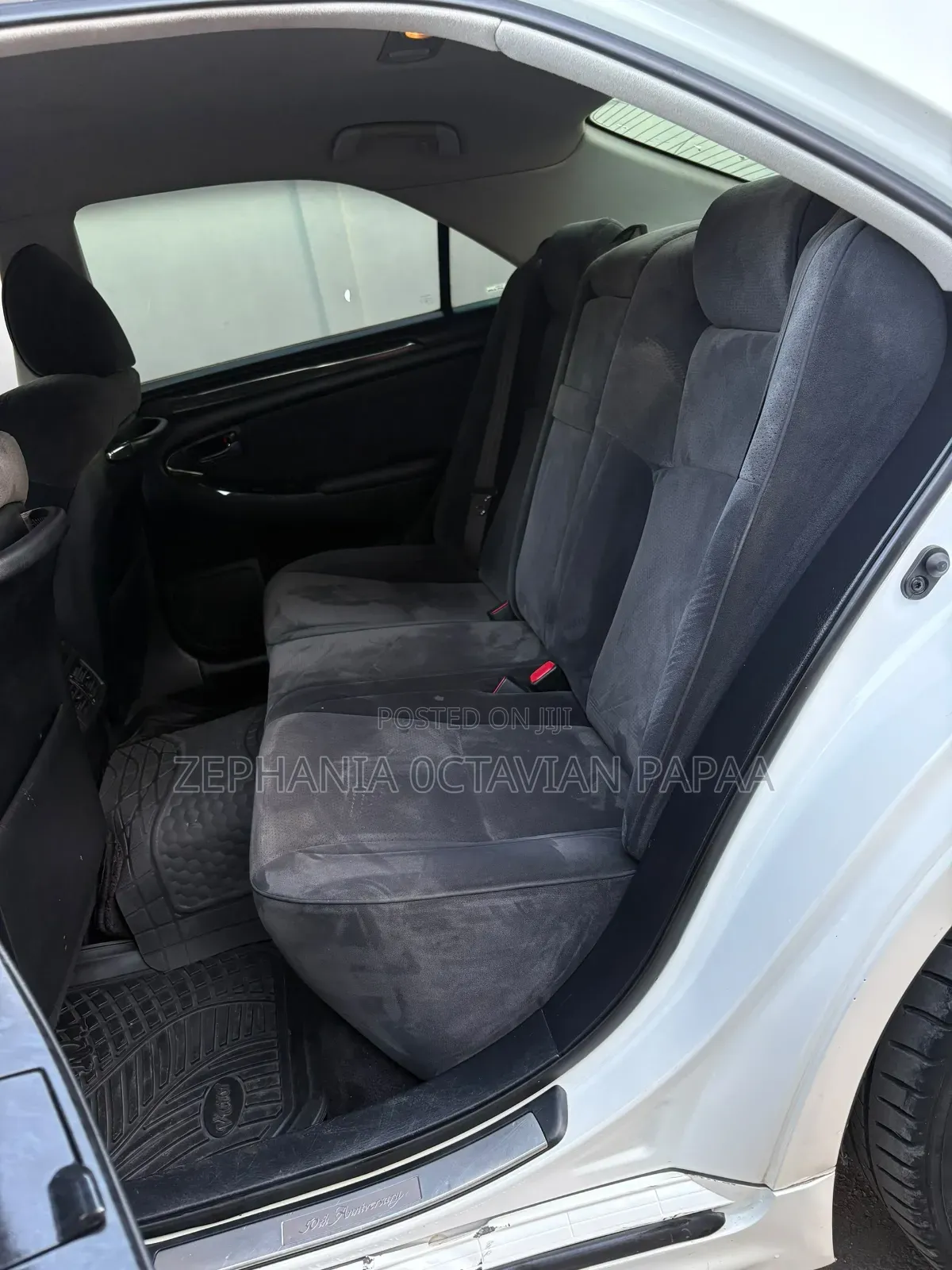 Toyota Crown Royale 2005 White