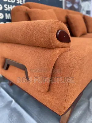 Modern; Sofa 7 Seaters Bei Ya Kitanzania