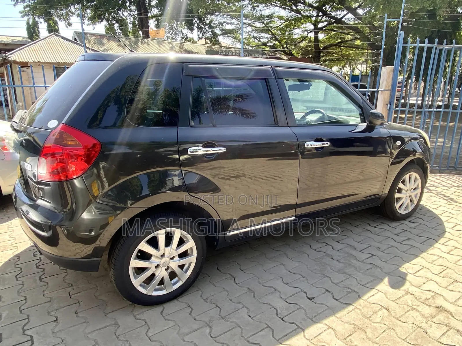 Mazda Verisa 2009 Black