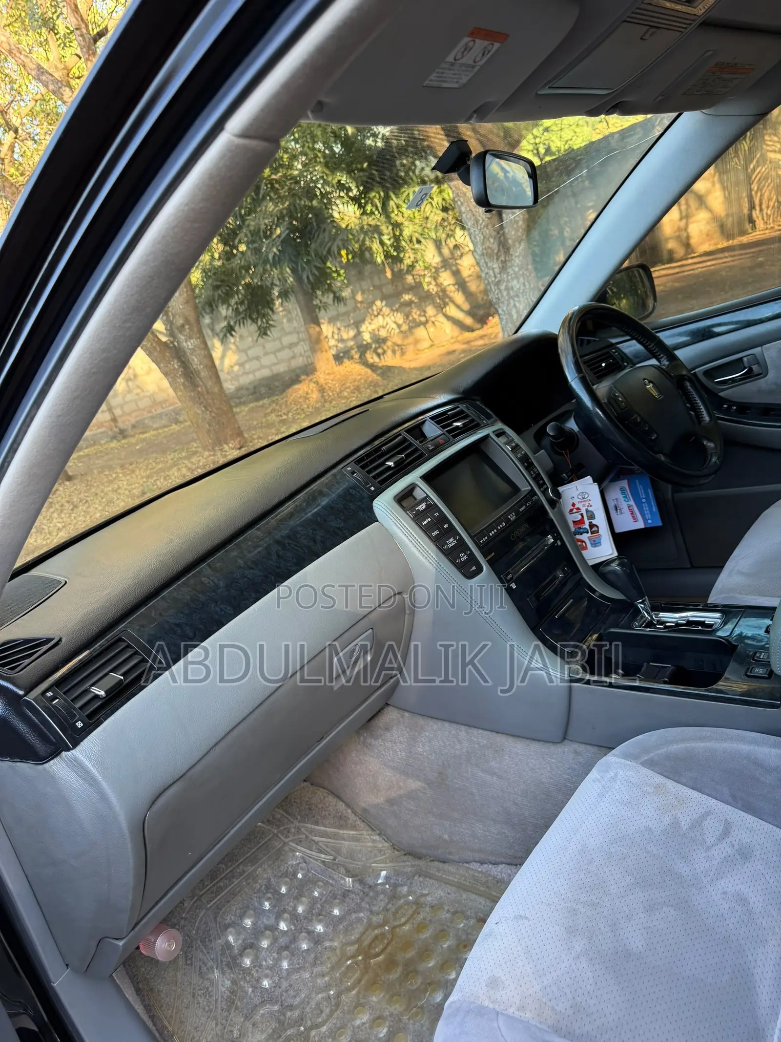 Toyota Crown Royale 2005 Black