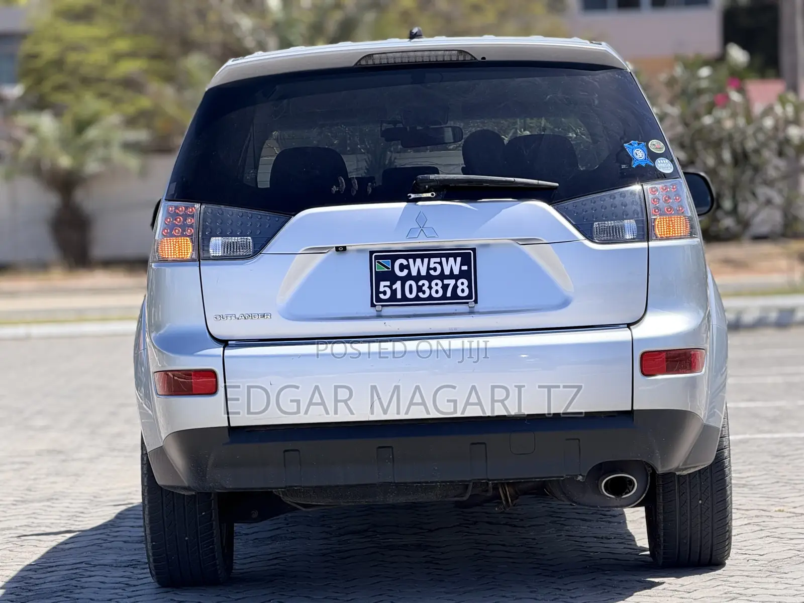 Mitsubishi Outlander 2010 Silver