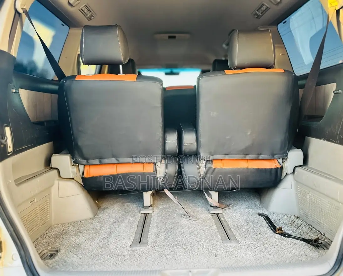 Toyota Alphard 2.4 Petrol FWD 2007 Pearl