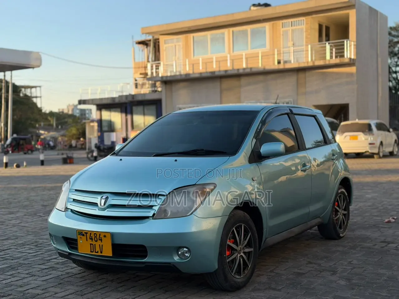 Toyota IST 2004 Blue