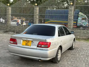 Toyota Carina 2001 Silver