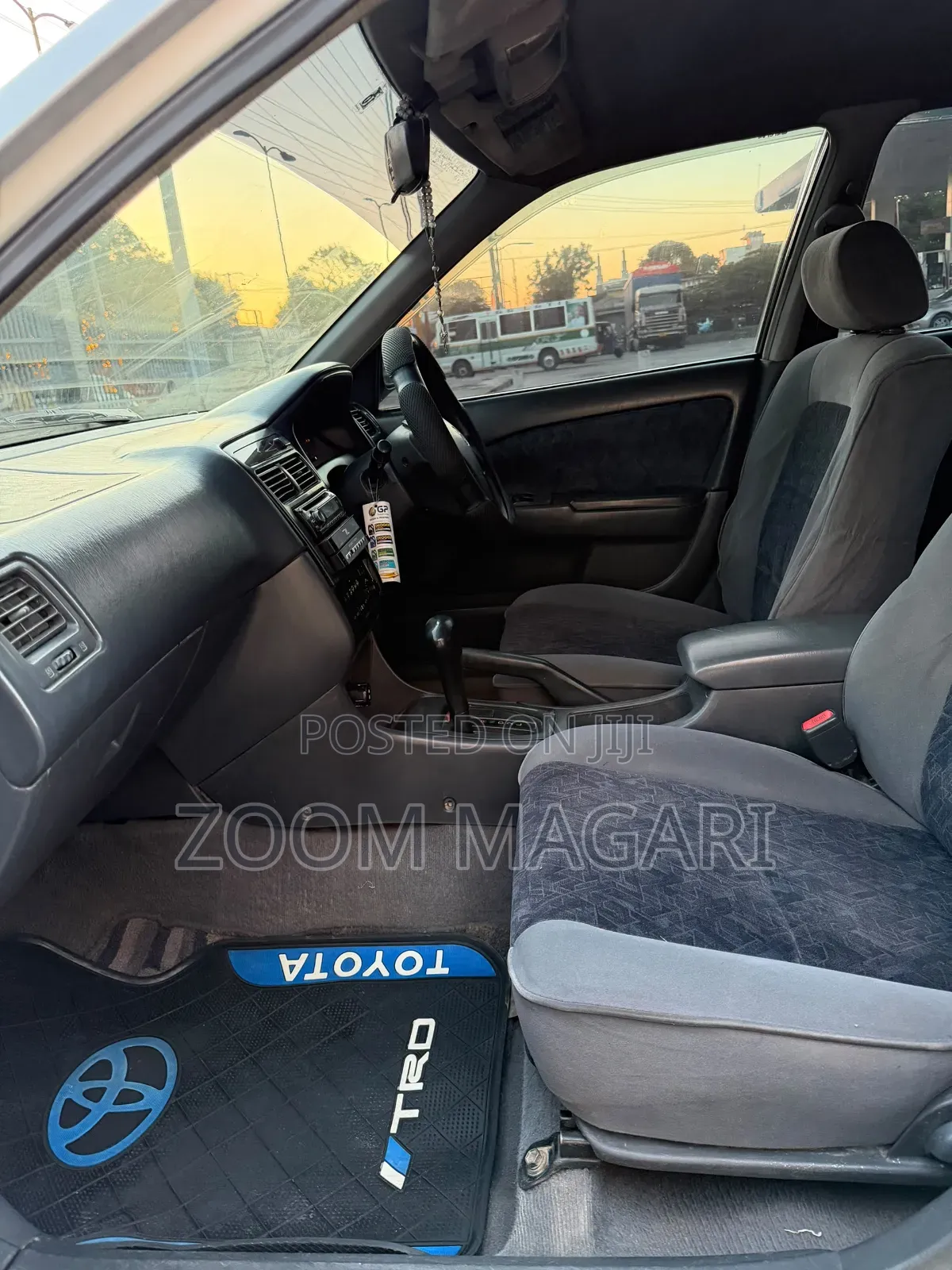 Toyota Carina 2001 Silver