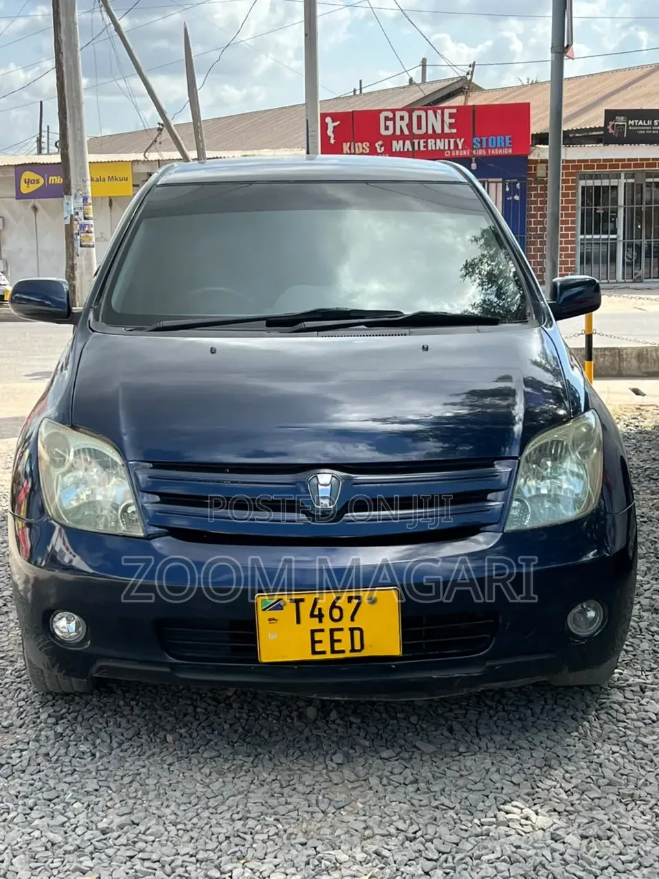 Toyota IST 2005 Blue
