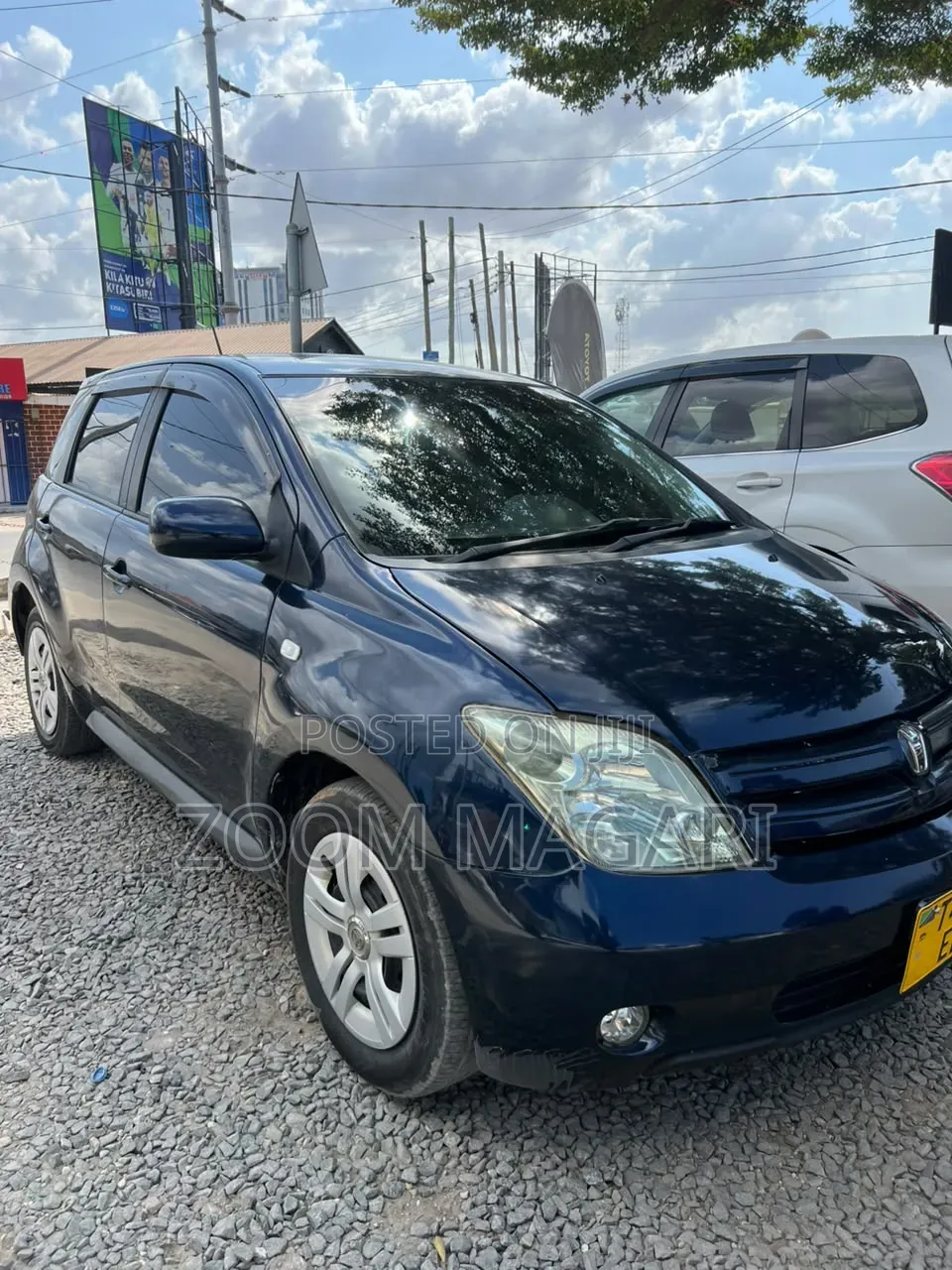 Toyota IST 2005 Blue