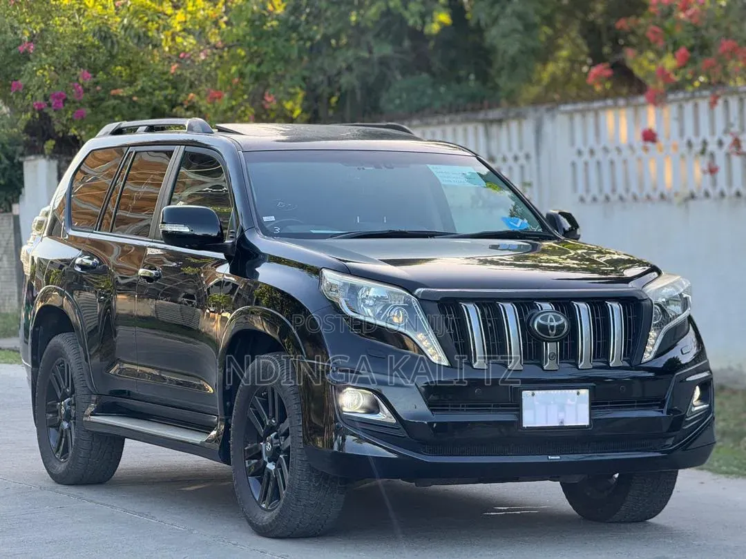 Toyota Land Cruiser Prado 2015 Black