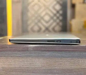 Laptop Dell Precision 5540 32GB Intel Core i7 SSD 512GB