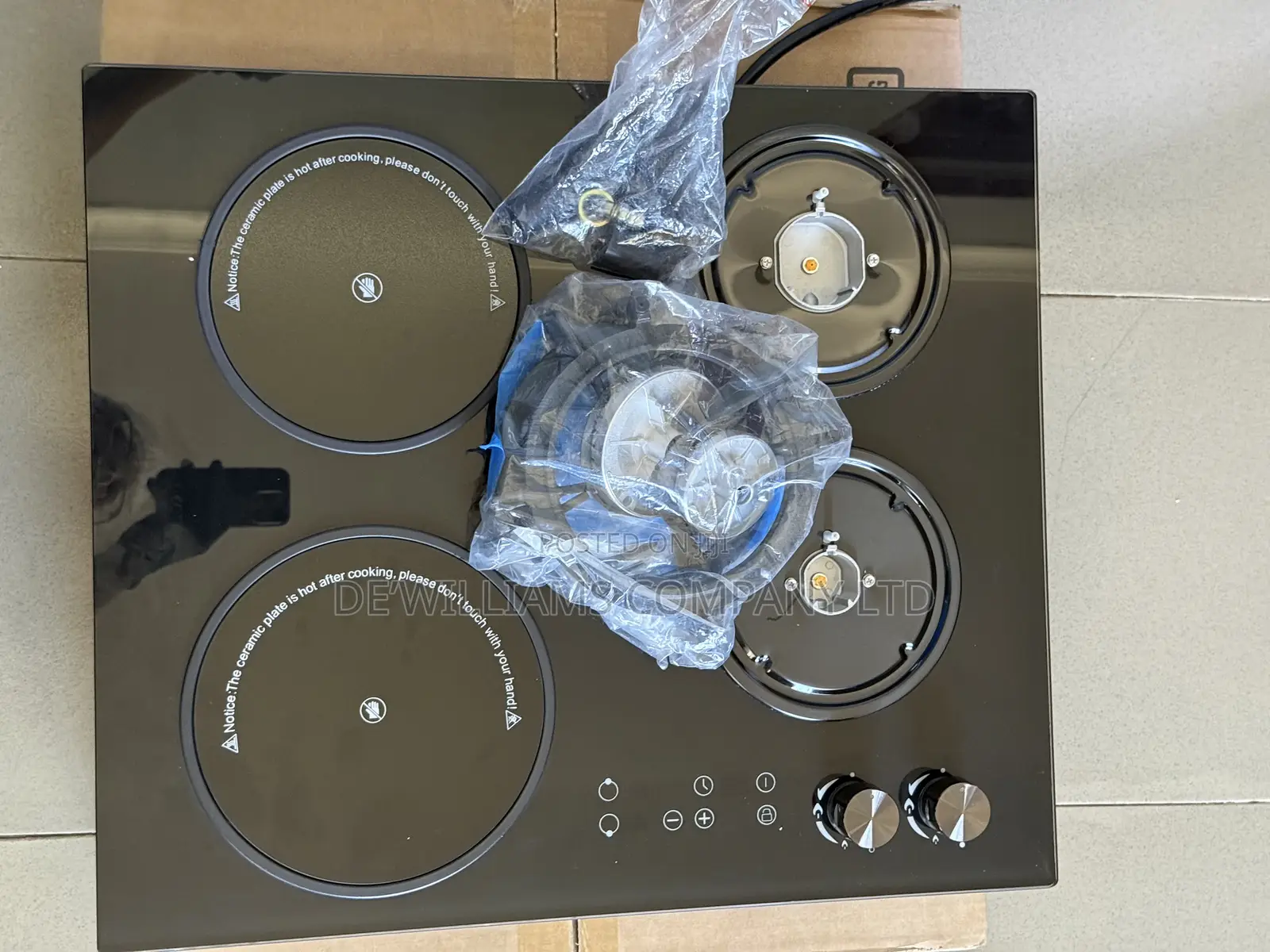 Inbuilt 4 Burner Gas Stove and Infrared Hybrid Electric Hot Plate
