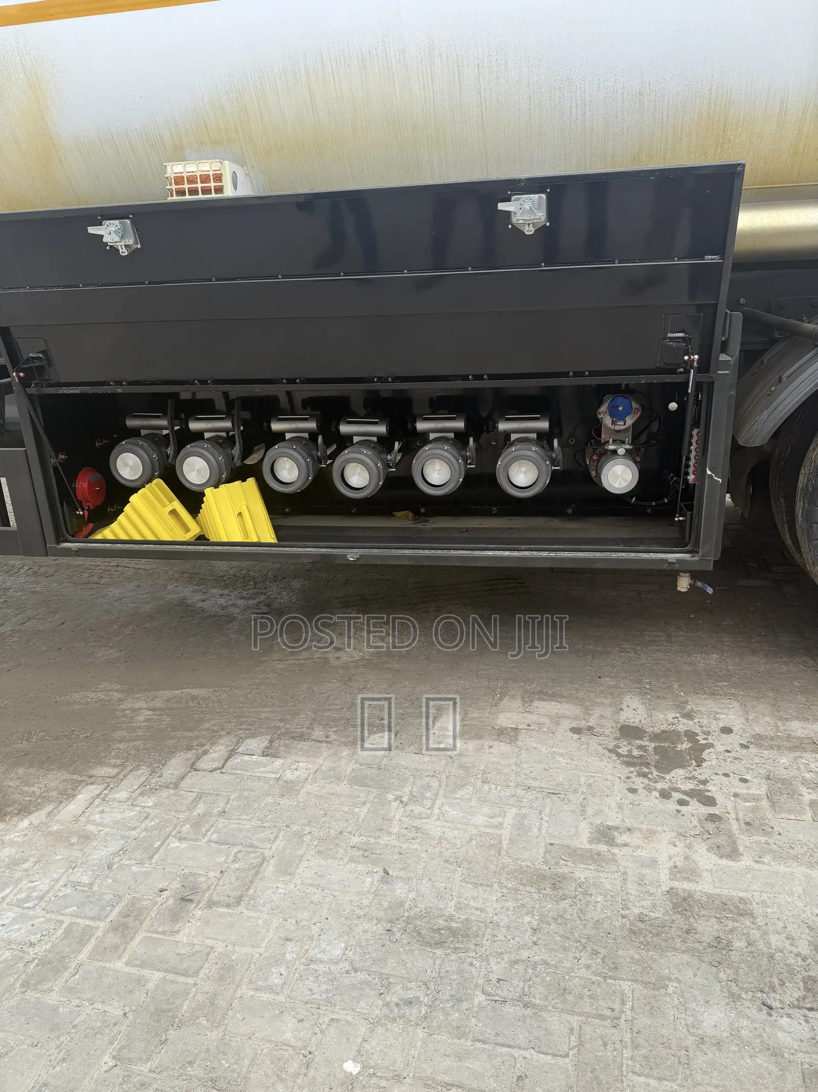 SHENGRUN Brand 45KL 6 Compartments Aluminum Tank