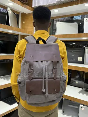 Officioa Backpack