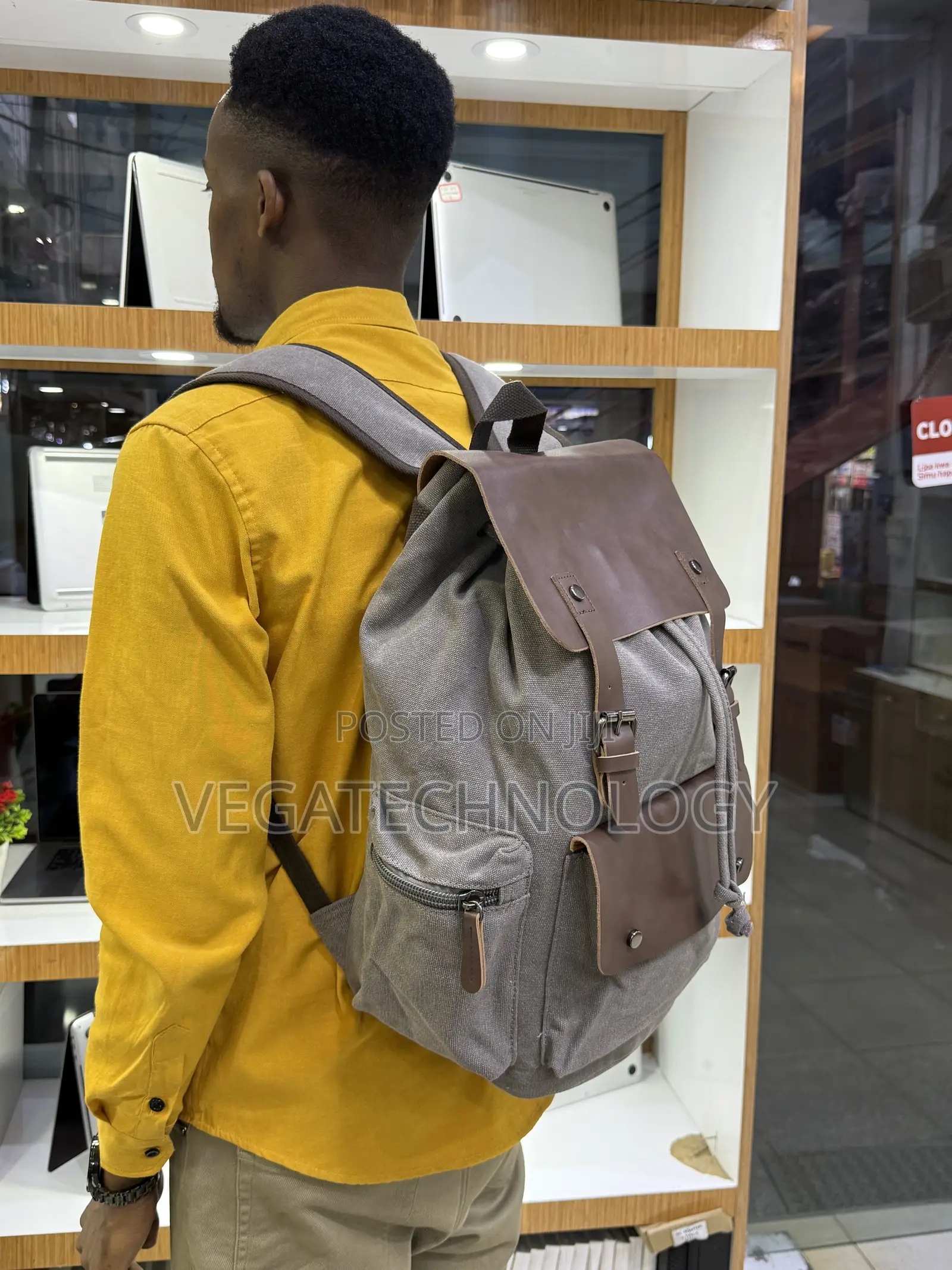 Officioa Backpack