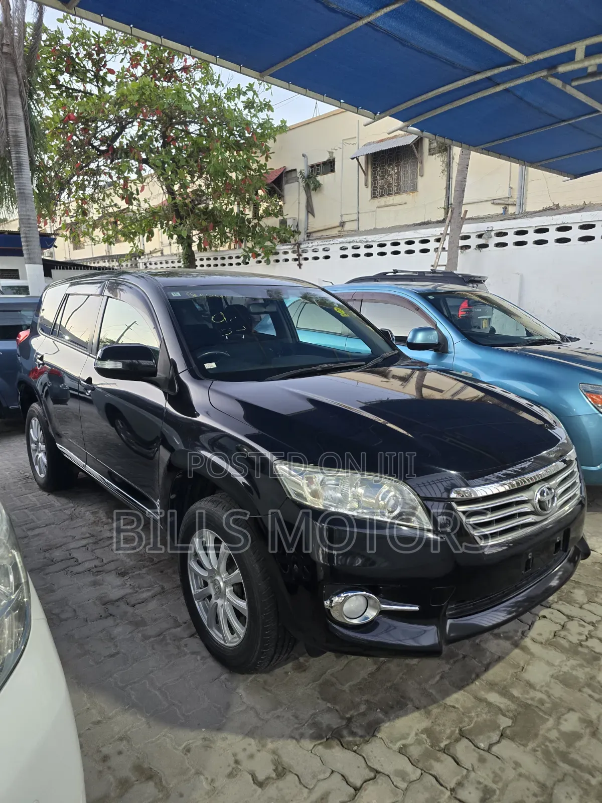 Toyota Vanguard 2010 Black