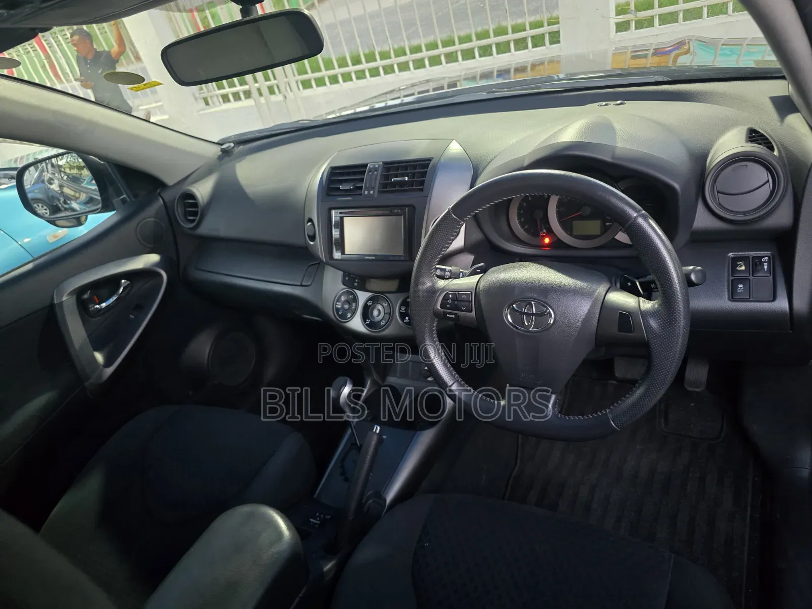 Toyota Vanguard 2010 Black