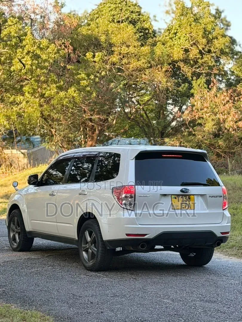 Subaru Forester 2011 White
