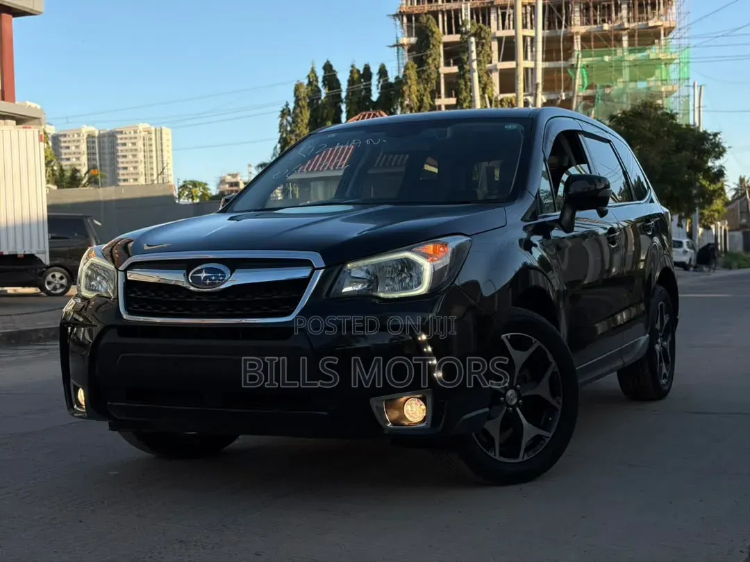 Subaru Forester 2015 Black
