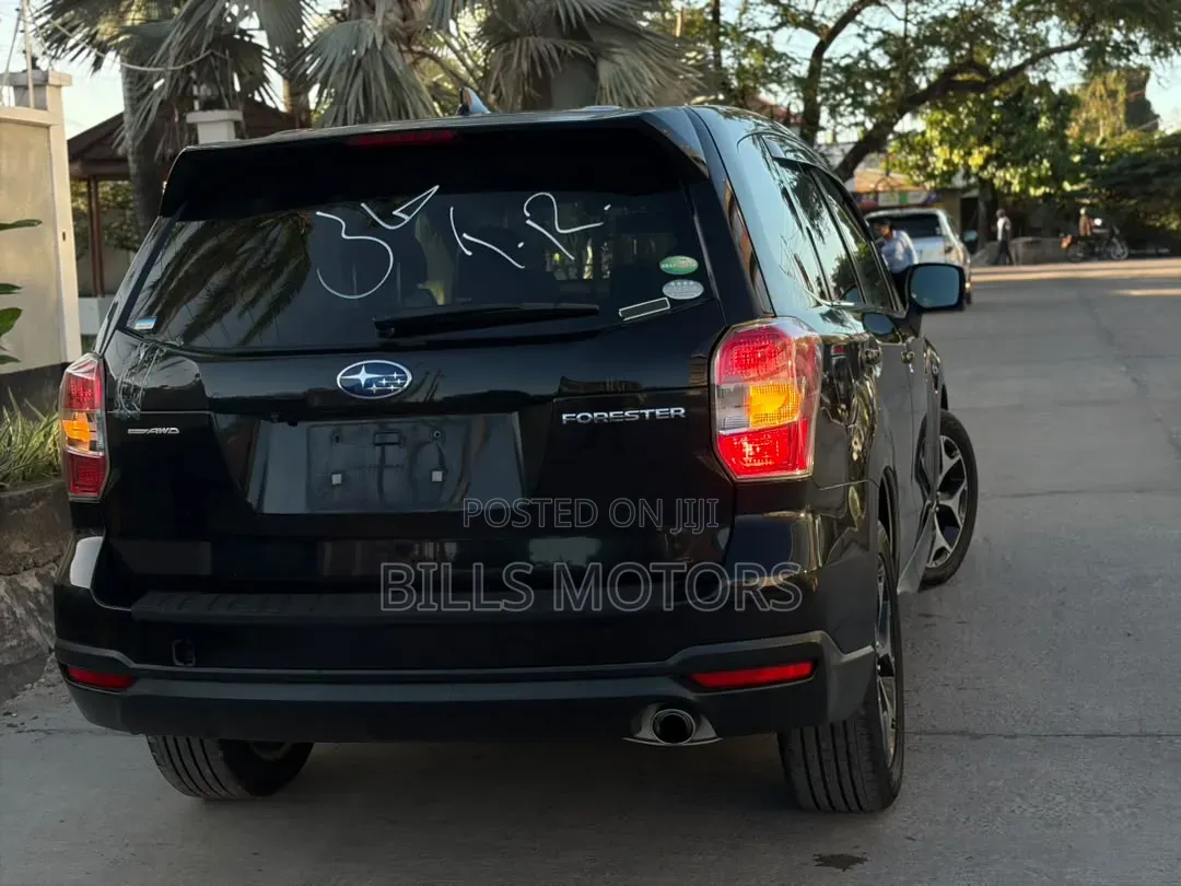 Subaru Forester 2015 Black