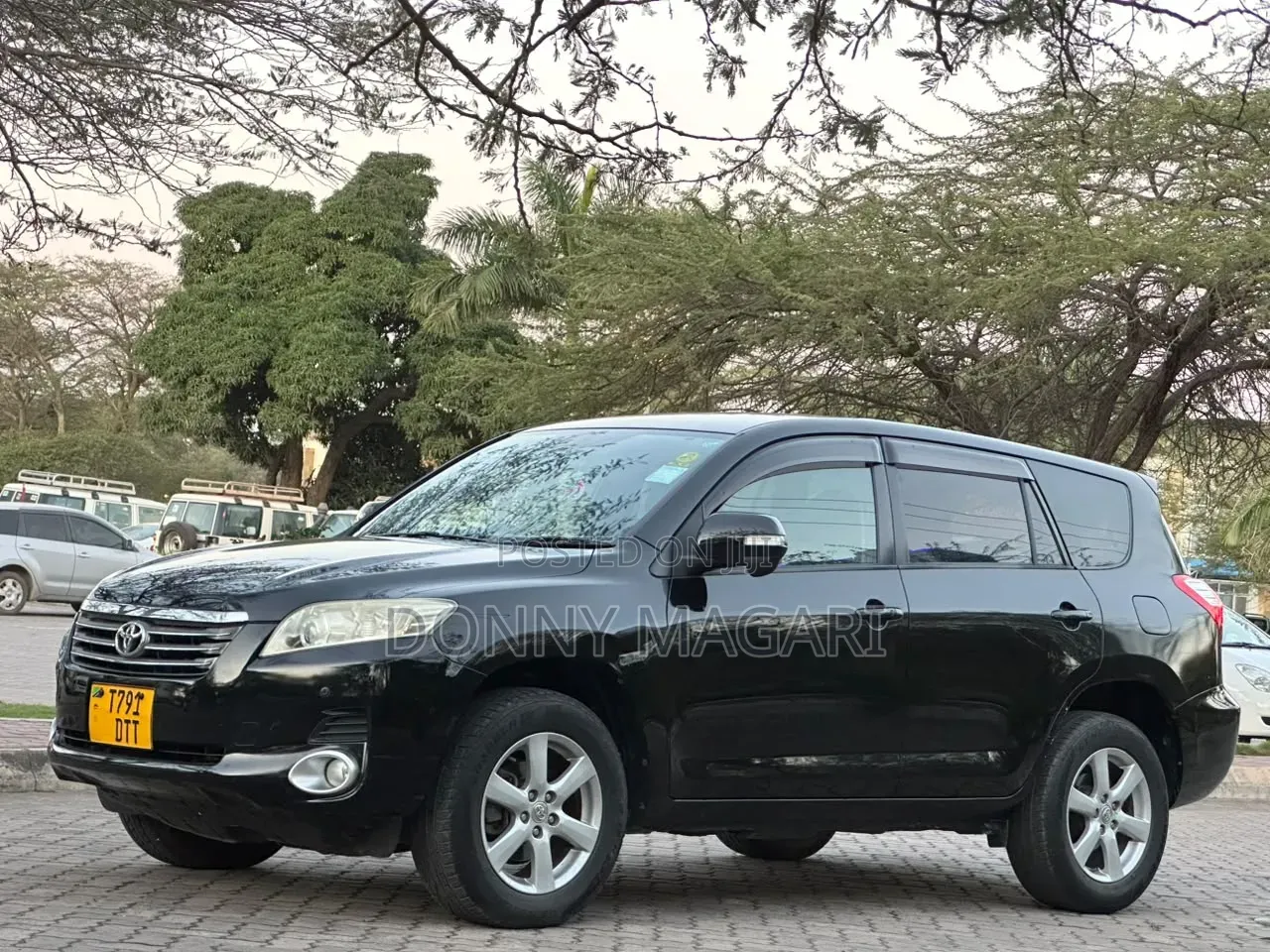 Toyota Vanguard 2008 Black