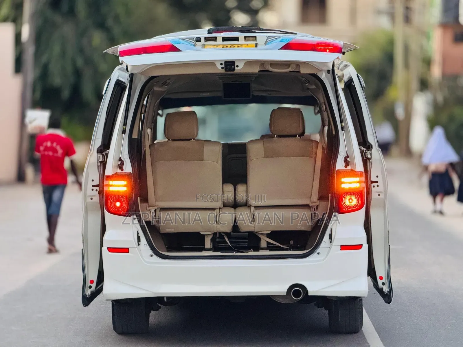 Toyota Alphard 2007 White