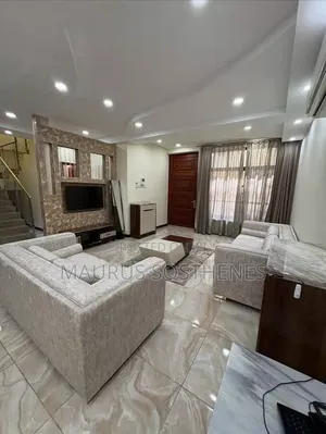 Furnished 3bdrm Villa in Ada Estate for rent