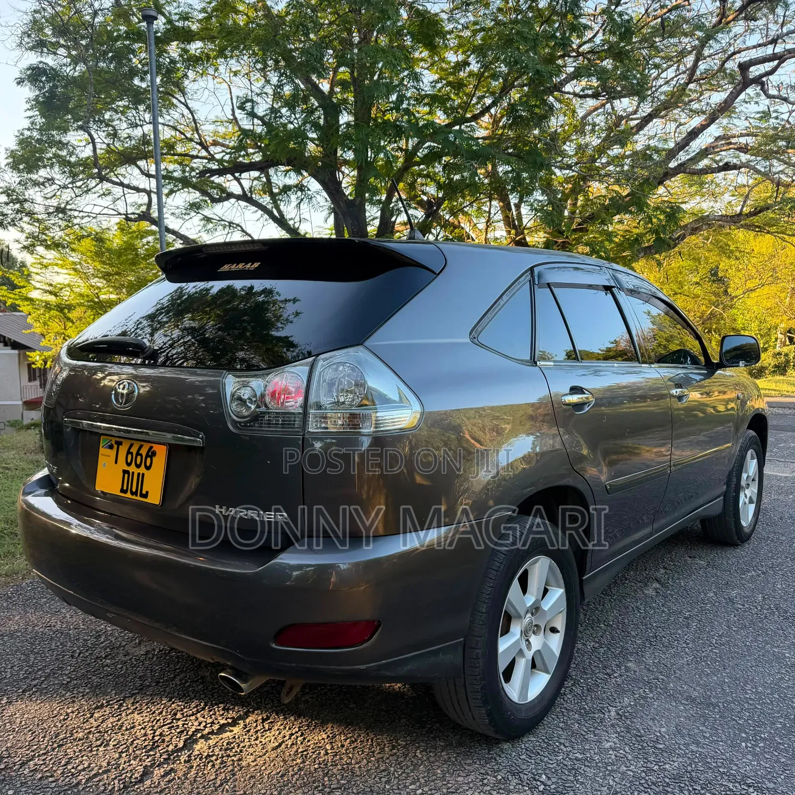 Toyota Harrier 2009 Gray