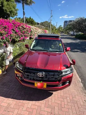 Toyota Land Cruiser 2016 Maroon
