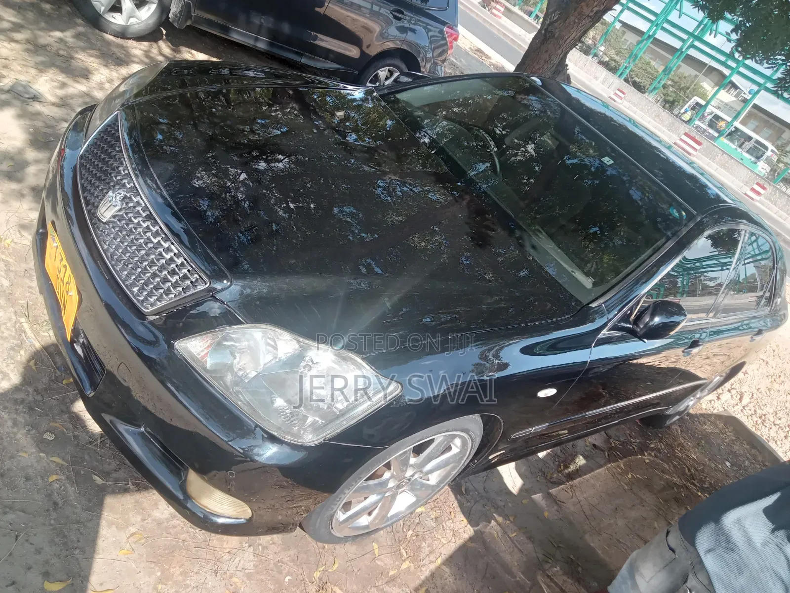 Toyota Crown 2004 Black