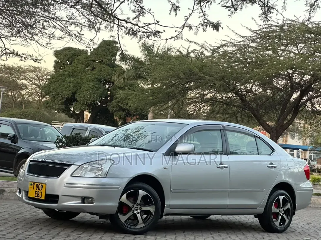 Toyota Premio 2005 Silver