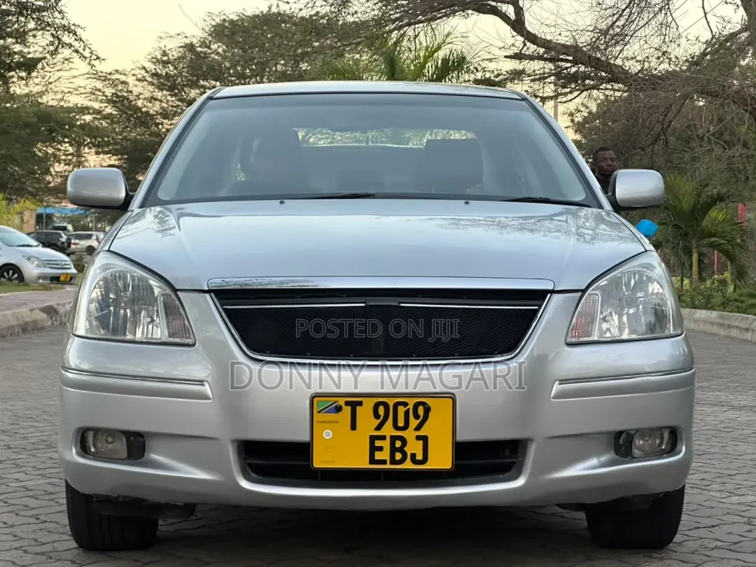 Toyota Premio 2005 Silver