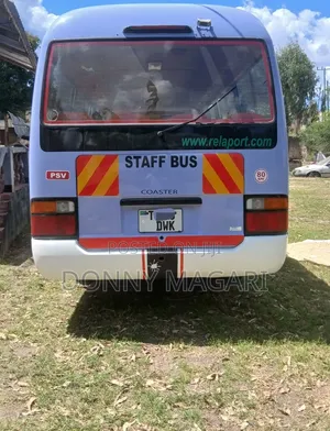 Toyota Coaster 2002 Blue