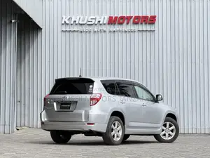 Toyota Vanguard 2008 Silver