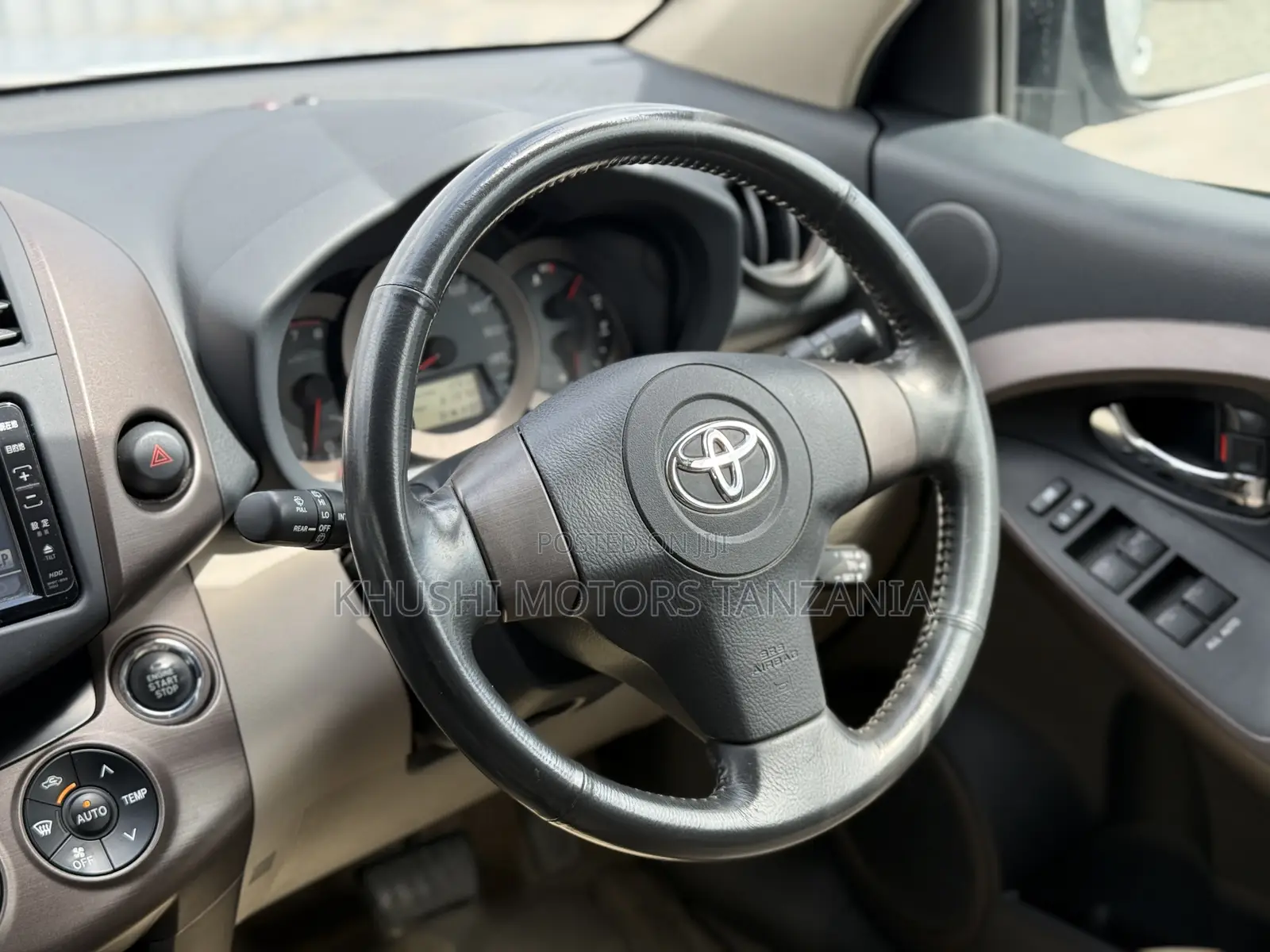 Toyota Vanguard 2008 Silver