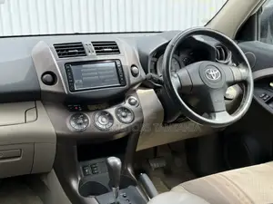 Toyota Vanguard 2008 Silver