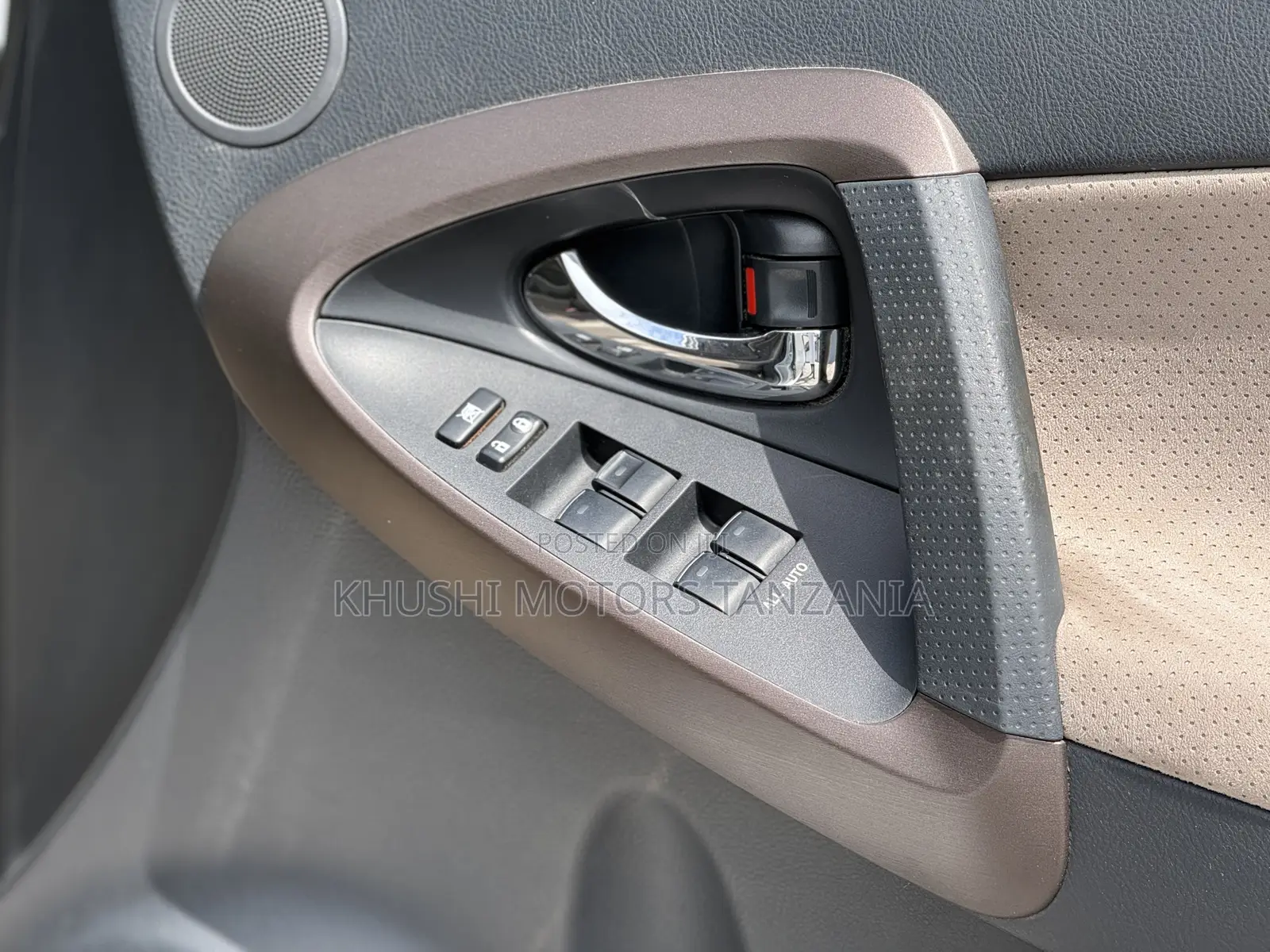 Toyota Vanguard 2008 Silver