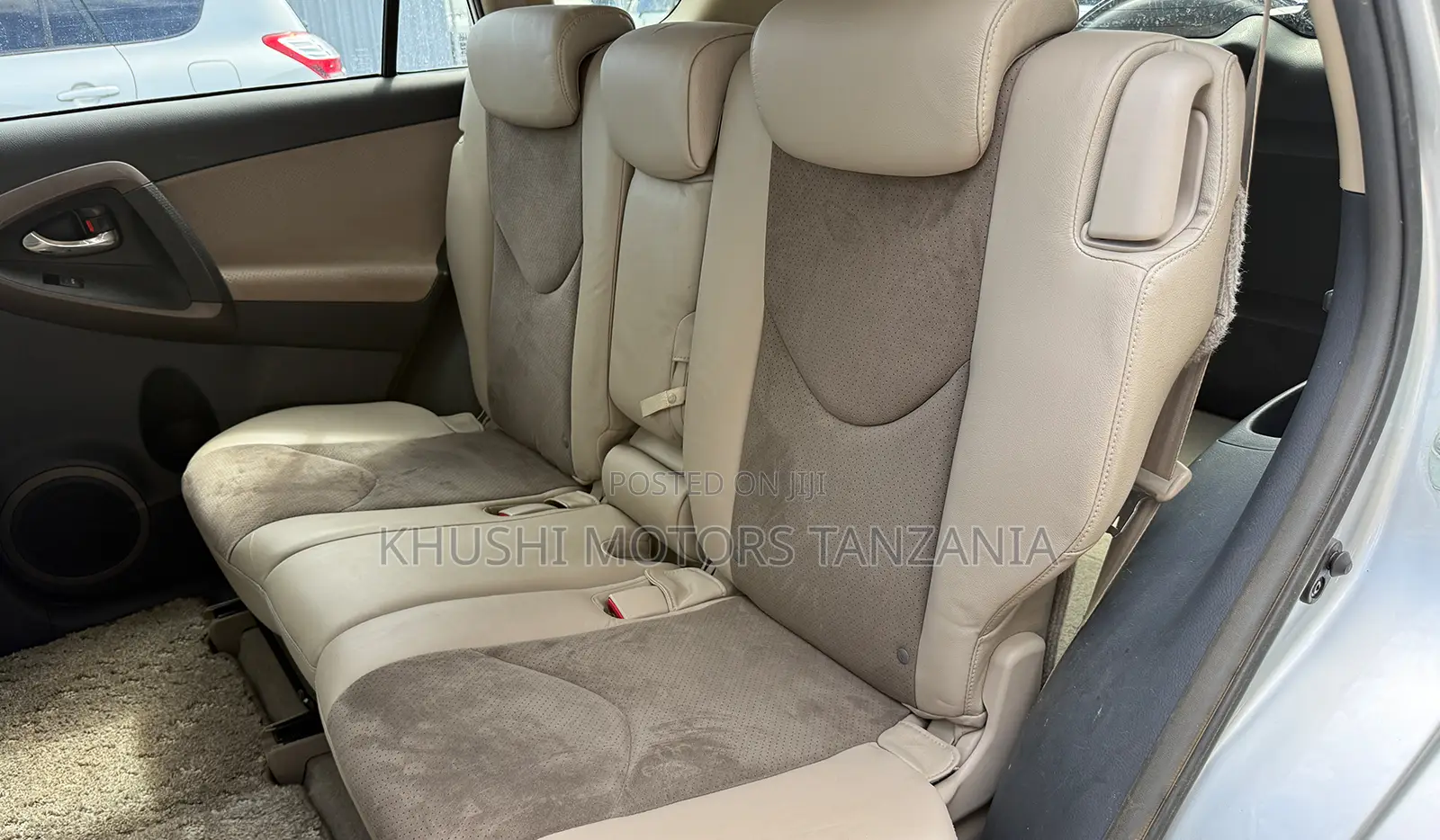 Toyota Vanguard 2007 Silver