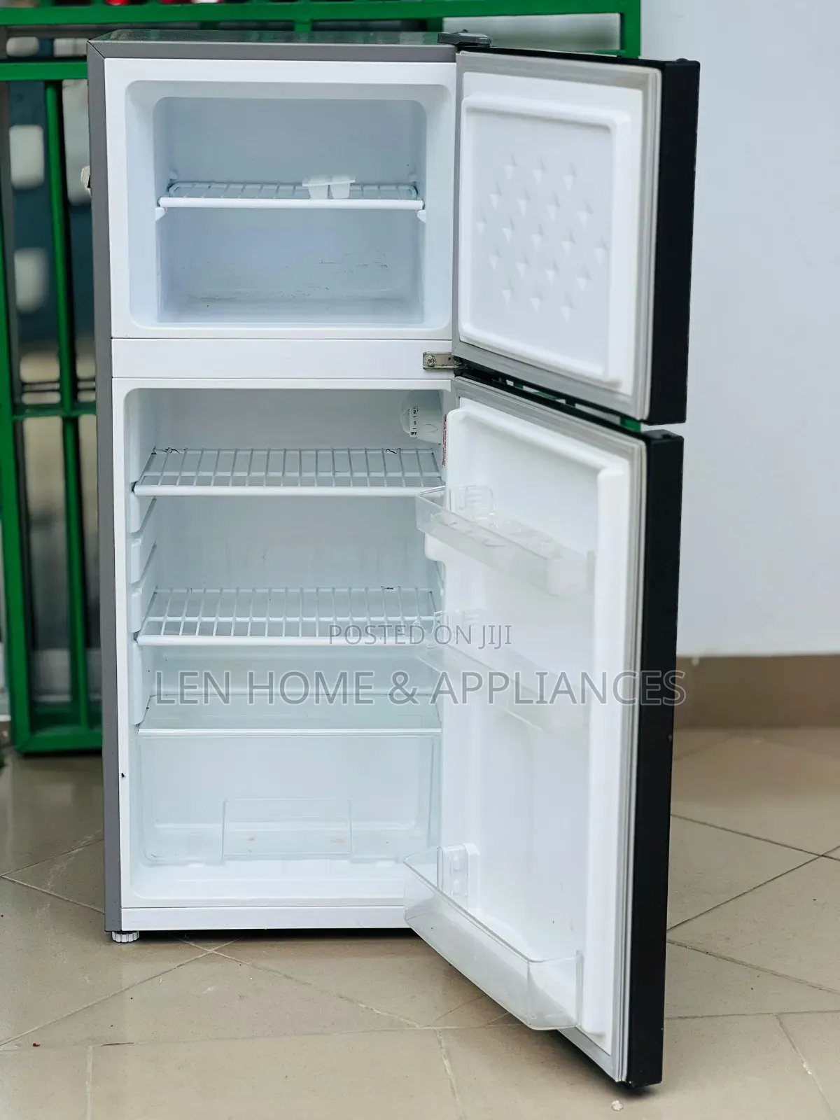 Refrigerator Liter 118 Brand Boss