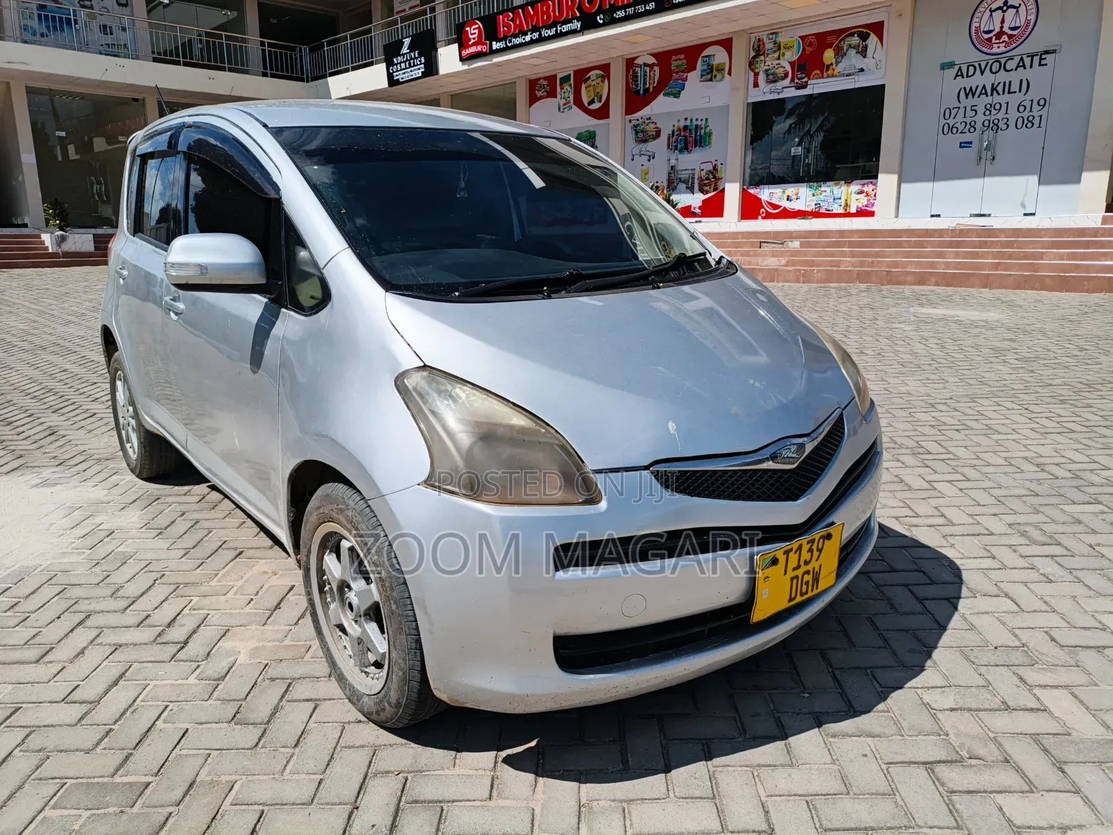 Toyota Ractis 2006 Silver