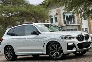 BMW X3 2019 Off white