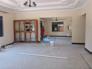 4bdrm House in Chiku Nyangi, Njiro for rent