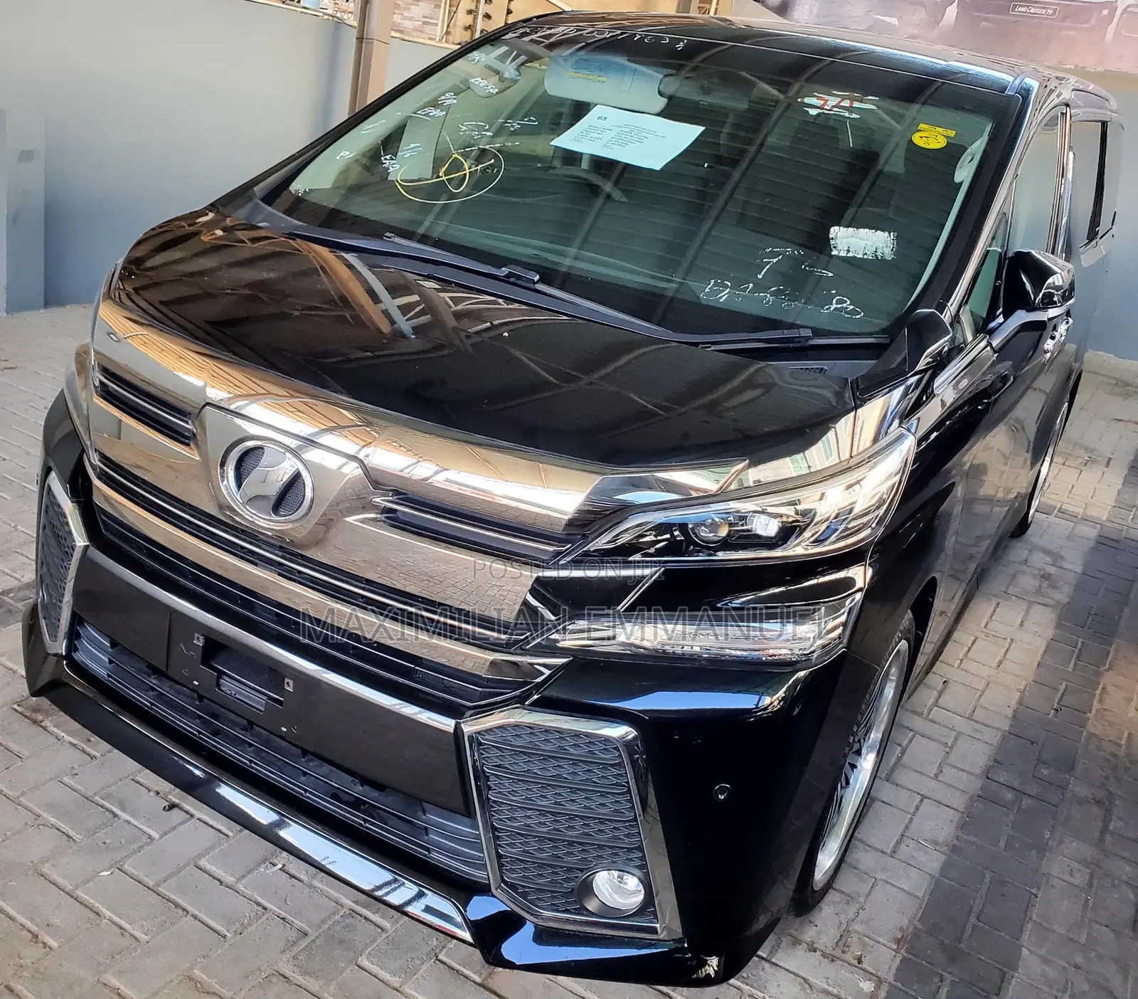 Toyota Vellfire 2015 Black
