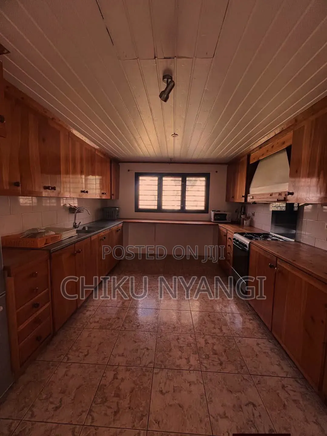 Furnished 5bdrm House in Chiku Nyangi, Njiro for rent