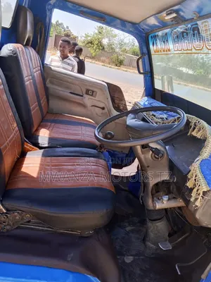Tipper Canter Kali