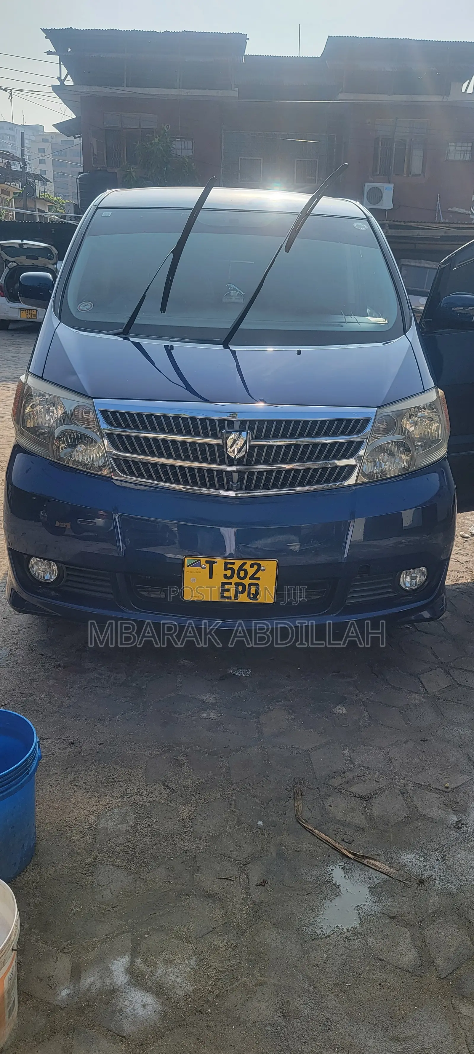 Toyota Alphard 2004 Blue