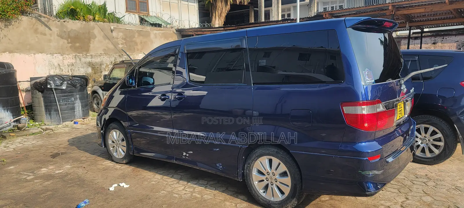 Toyota Alphard 2004 Blue