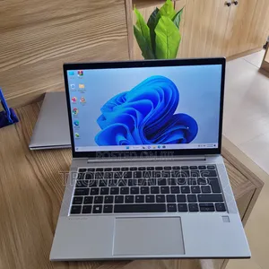 Laptop HP EliteBook 835 G7 8GB AMD Ryzen 3 SSD 256GB