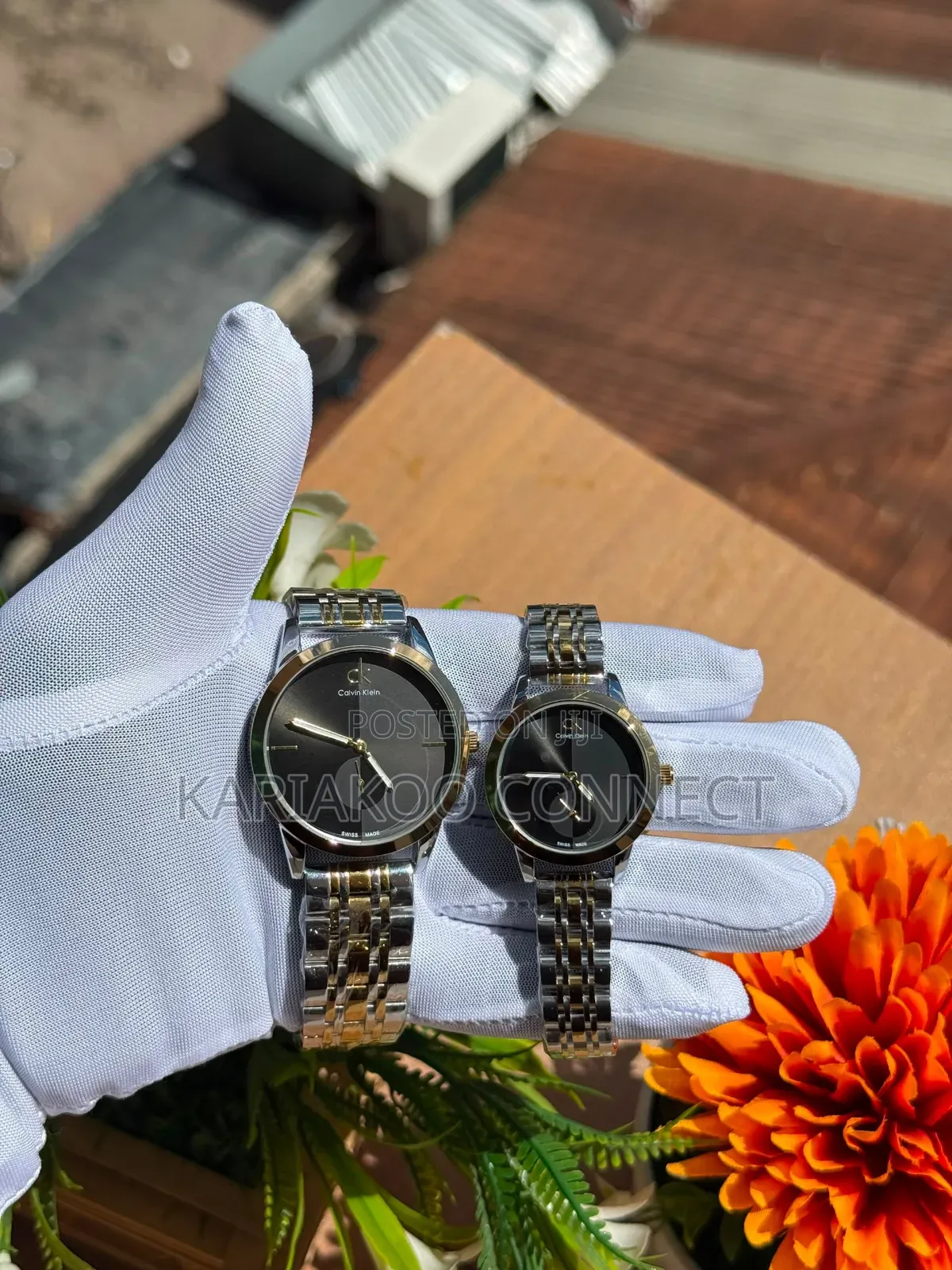 Dark Gold Couple Watch