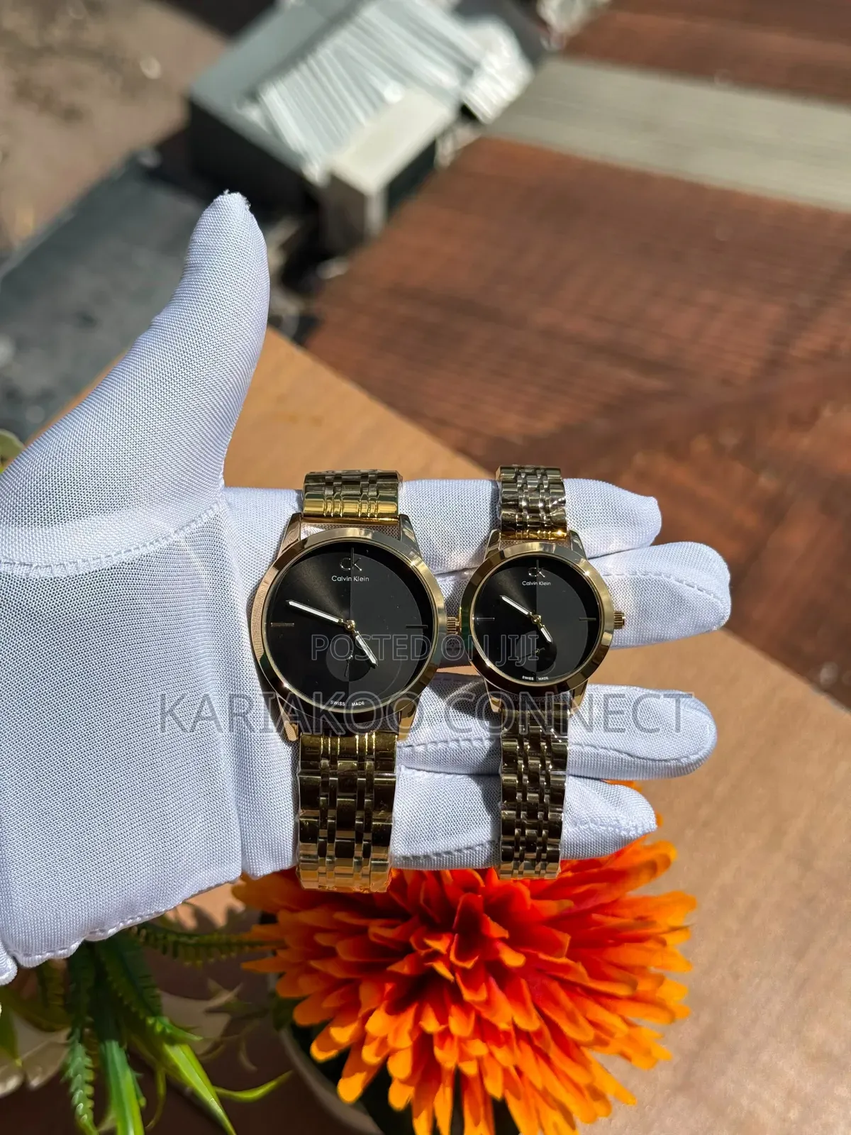 Dark Gold Couple Watch